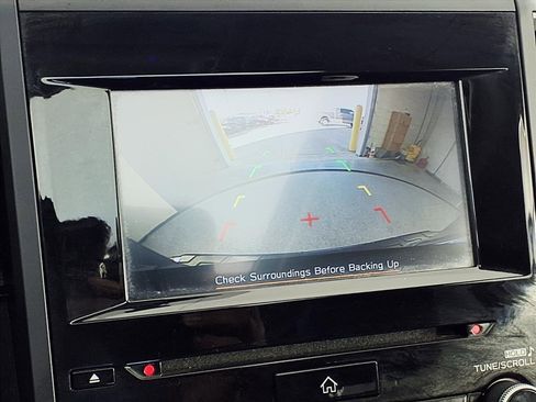 Used 2020 Subaru Forester Premium image 23