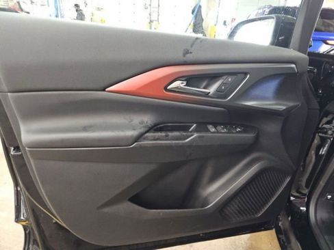 Used 2024 Chevrolet Equinox EV RS FWD image 15