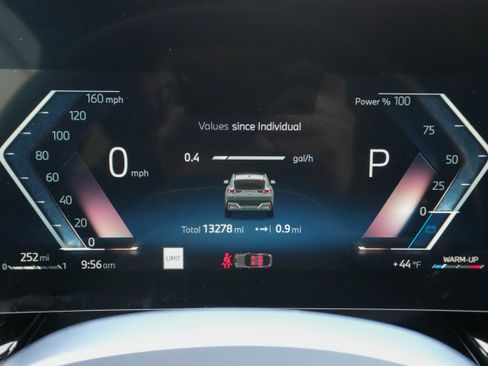 Certified 2025 BMW X2 xDrive28i image 21