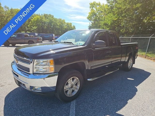 Used 2013 Chevrolet Silverado 1500 LT w/ All-Star Edition AWD/4WD image 7