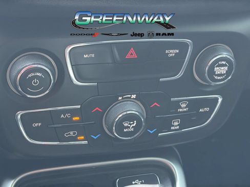 Used 2021 Jeep Compass Latitude AWD/4WD image 23