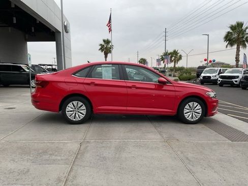 Used 2019 Volkswagen Jetta S w/ Driver Assistance Package FWD image 8