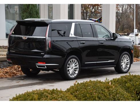 Used 2023 Cadillac Escalade Premium Luxury w/ LPO, Floor Liner Package image 4