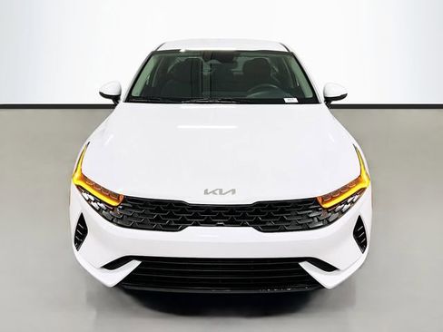Used 2023 Kia K5 LXS image 2