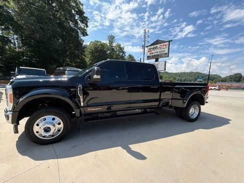 Used 2023 Ford F450 XLT w/ FX4 Off-Road Package AWD/4WD image 45