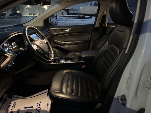 Used 2019 Ford Edge SEL w/ Cold Weather Package image 12