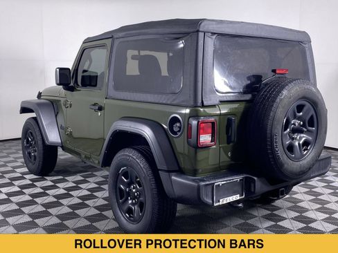 Used 2023 Jeep Wrangler Sport AWD/4WD image 17
