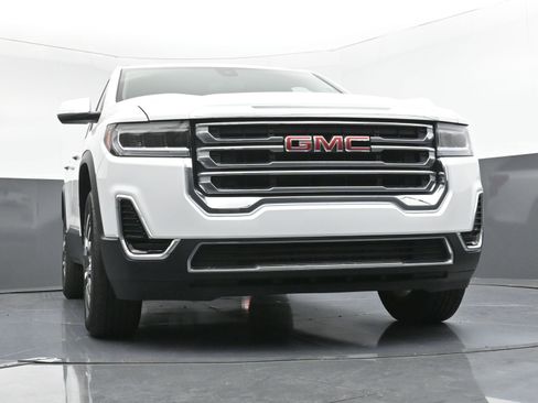 Used 2023 GMC Acadia SLE w/ Driver Convenience Package image 21