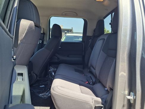 New 2026 Nissan Frontier SV AWD/4WD image 15