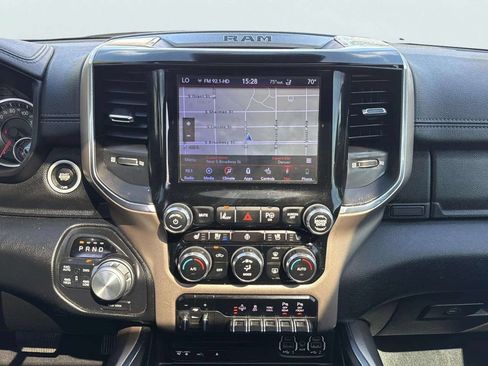 Used 2019 RAM 1500 Laramie AWD/4WD image 11