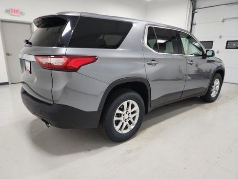 Used 2020 Chevrolet Traverse LS image 11