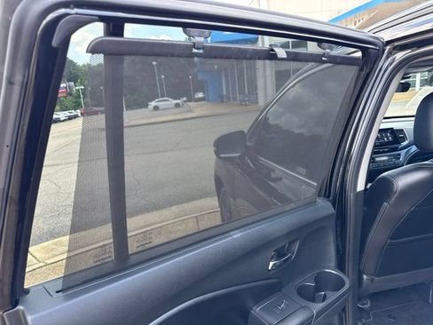 Used 2022 Honda Pilot Special Edition image 17