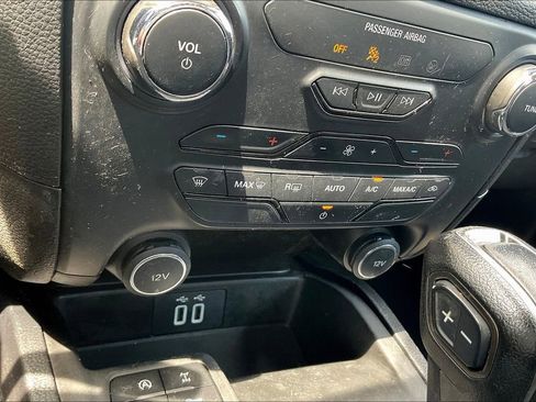 Used 2021 Ford Ranger XLT w/ Equipment Group 301A Mid image 16