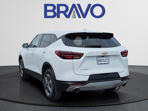 Used 2025 Chevrolet Blazer LT image 5