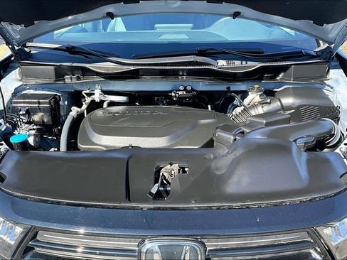 Used 2024 Honda Odyssey Sport image 33