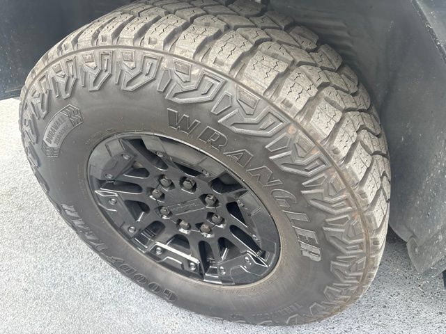 Used 2023 GMC Hummer EV Edition 1 AWD/4WD image 5