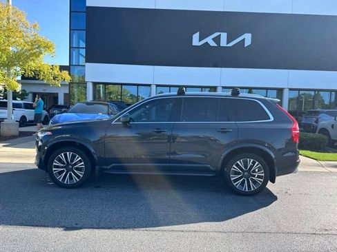 Used 2021 Volvo XC90 T6 Momentum w/ Advanced Package AWD/4WD image 2