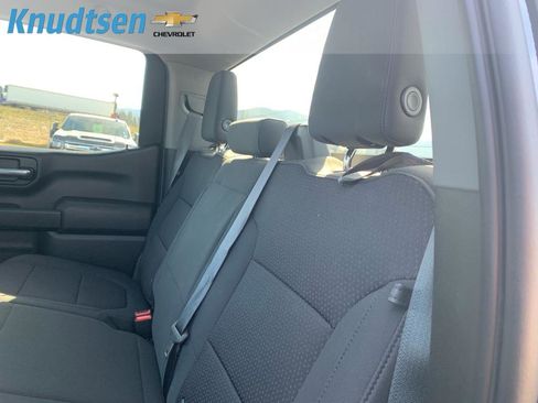 Used 2020 Chevrolet Silverado 1500 Custom Trail Boss w/ Custom Convenience Package image 18