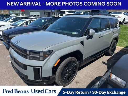 Used 2025 Hyundai Santa Fe Calligraphy image 3