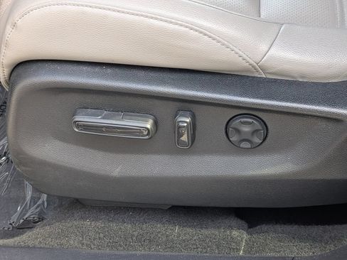 Used 2017 Honda CR-V EX-L image 7
