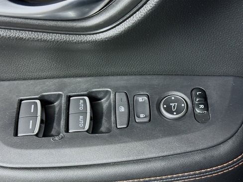 Used 2023 Honda HR-V Sport image 24