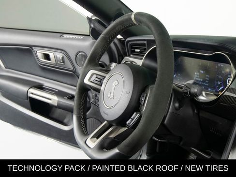 Used 2020 Ford Mustang Shelby GT500 w/ Technology Package RWD image 31