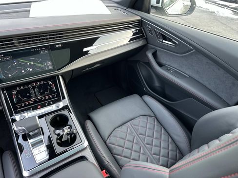 New 2026 Audi Q8 Prestige image 32