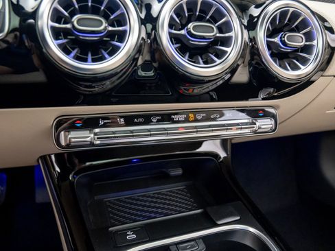 New 2026 Mercedes-Benz CLA 250 4MATIC image 27