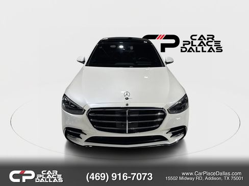 Used 2022 Mercedes-Benz S 500 4MATIC w/ AMG Line Package image 3