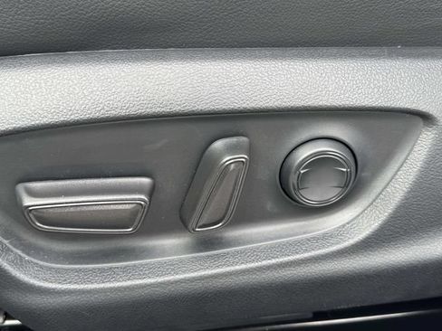 Certified 2023 Toyota Camry SE FWD image 28
