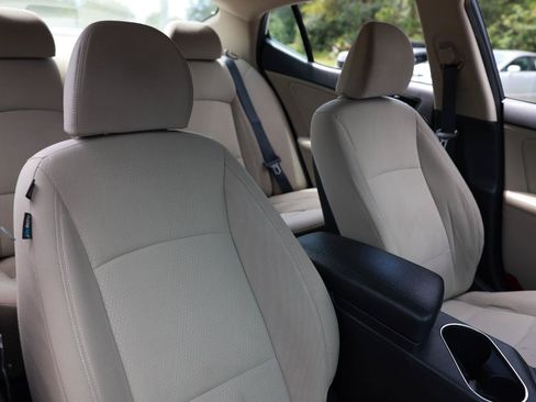 Used 2015 Kia Optima LX w/ Paint Protection Film Package FWD image 16