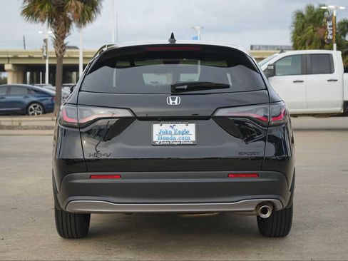 Used 2026 Honda HR-V Sport image 5