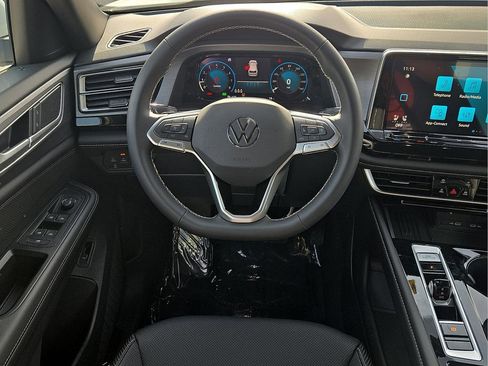New 2026 Volkswagen Atlas Cross Sport SE FWD image 14