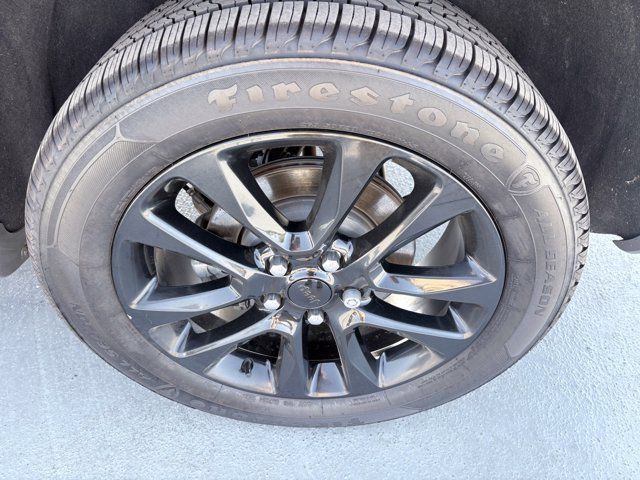 Used 2021 Jeep Grand Cherokee Laredo X AWD/4WD image 23