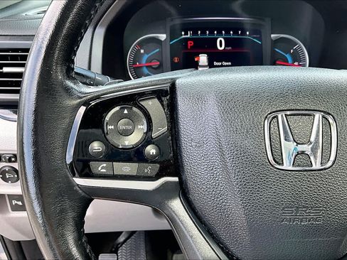 Used 2020 Honda Pilot Elite image 23