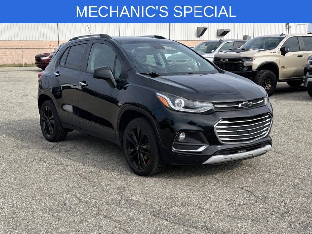 Used 2018 Chevrolet Trax LT w/ Redline Edition AWD/4WD image 6
