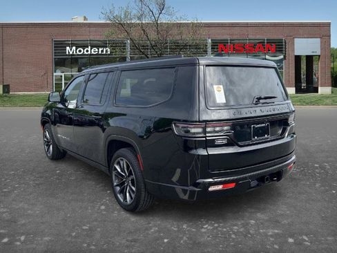 Used 2024 Jeep Grand Wagoneer L Series II w/ Quick Order Packagew 28T AWD/4WD image 10