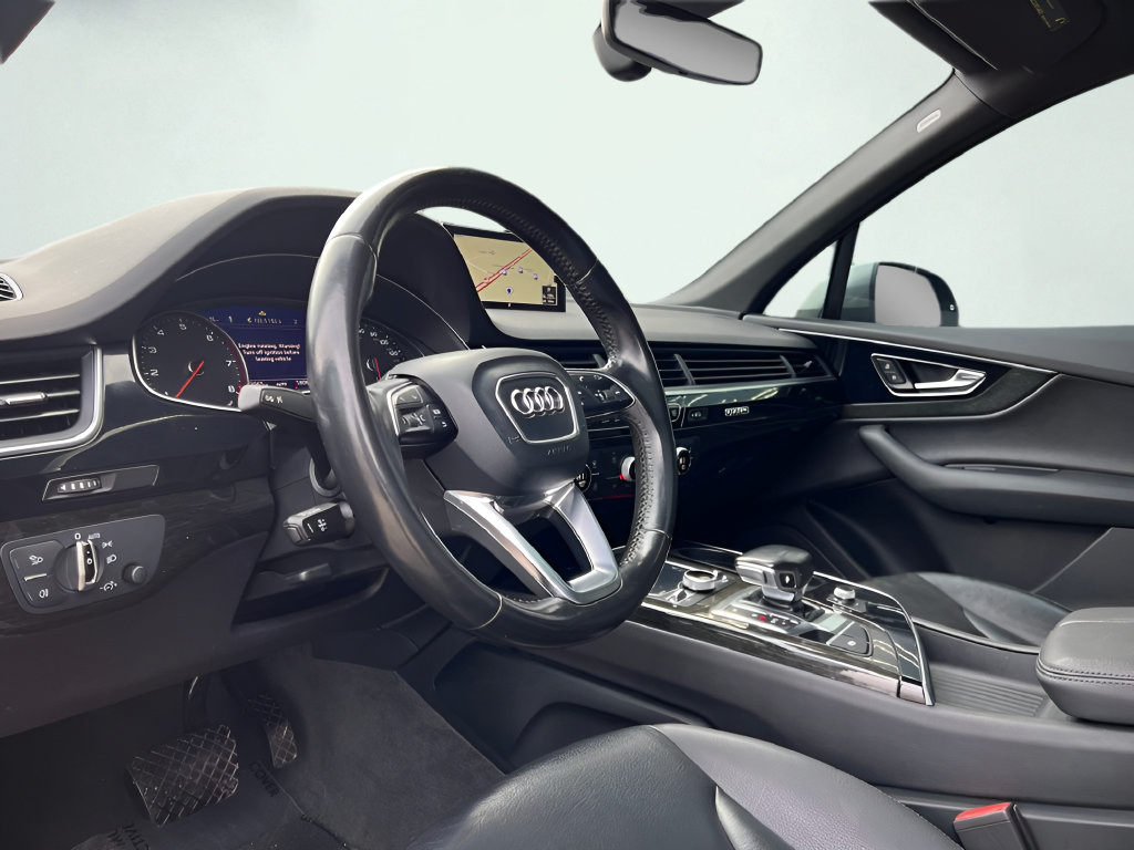 Used 2017 Audi Q7 3.0T Premium AWD/4WD image 34
