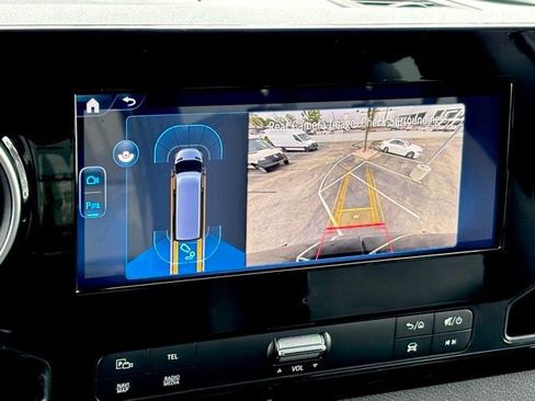 Used 2025 Mercedes-Benz Sprinter 3500 image 30