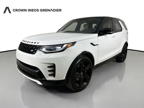 Used 2024 Land Rover Discovery Dynamic SE AWD/4WD image 1
