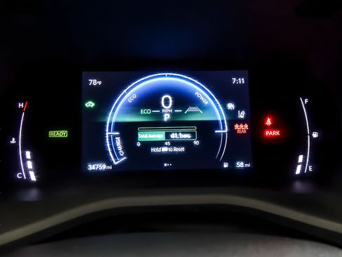 Certified 2025 Toyota Camry SE FWD image 15
