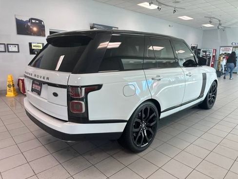 Used 2018 Land Rover Range Rover Supercharged image 6