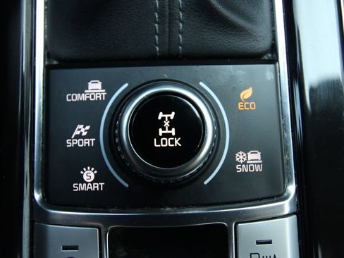 Used 2022 Kia Telluride EX w/ EX Premium Package AWD/4WD image 31