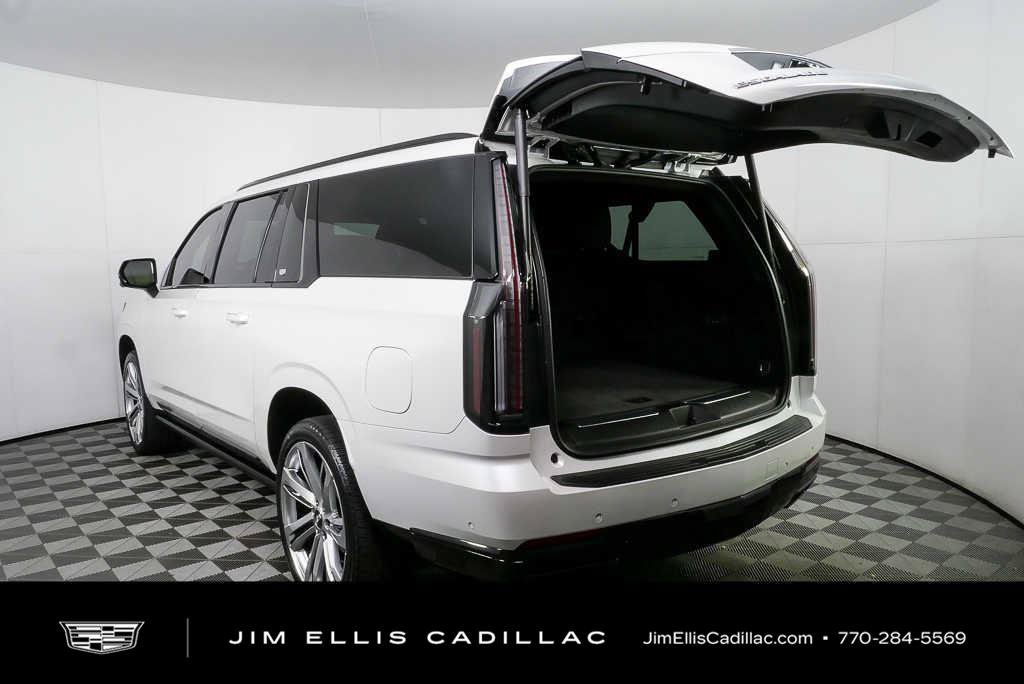 Certified 2025 Cadillac Escalade ESV Sport Platinum AWD/4WD image 36