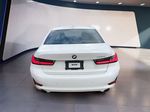 Used 2019 BMW 330i xDrive Sedan w/ Premium Package image 3