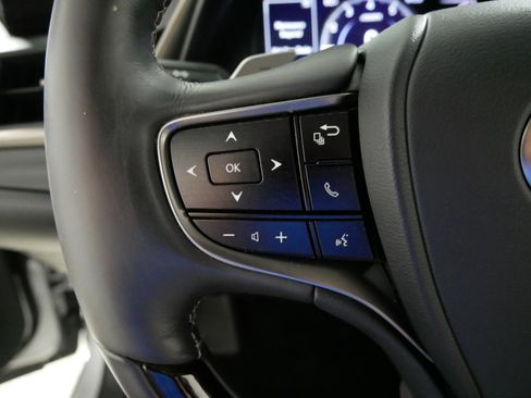 Used 2019 Lexus ES 350 w/ Premium Package FWD image 27