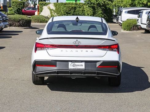 New 2026 Hyundai Elantra Sport FWD image 4
