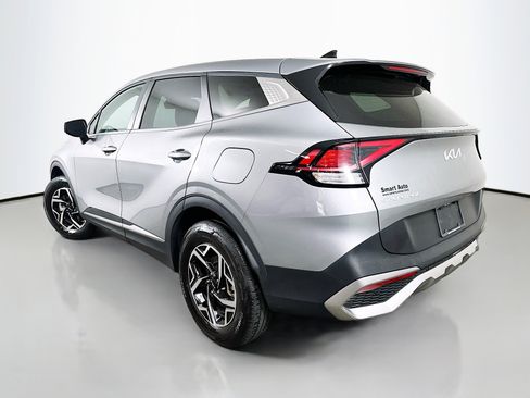 Used 2024 Kia Sportage LX AWD/4WD image 5
