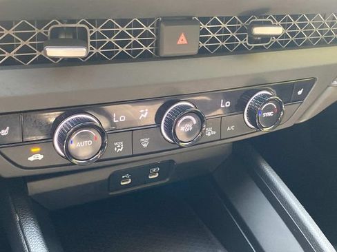 Used 2025 Honda Accord SE image 25