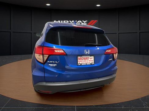 Used 2018 Honda HR-V LX image 6